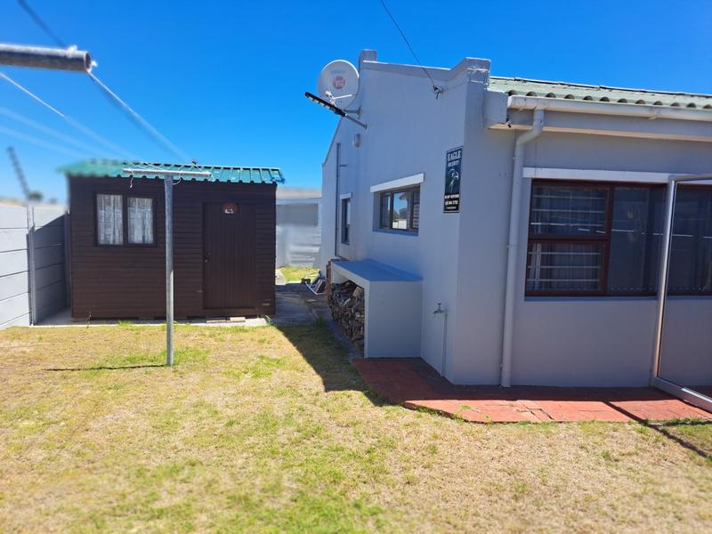 3 Bedroom Property for Sale in De Kelders Western Cape
